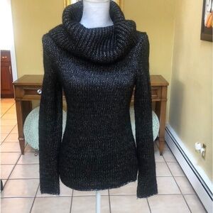 Women’s Vintage GH Bass & Co. Cowl Neck Black Knit PullOver Sweater Size XS